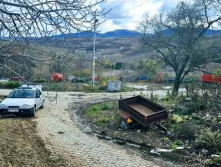 Acil Satılık Köyevi Yapmak İsteyen Meraklısına Fırsat Köşe Arsa