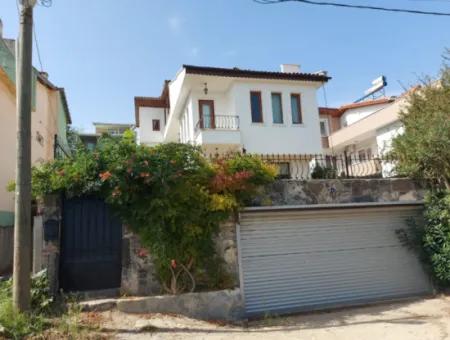Tekirdağ Süleymanpaşa Barbaros'ta 400 M2 Arsa İçinde Satılık Ultra Lüks Villa